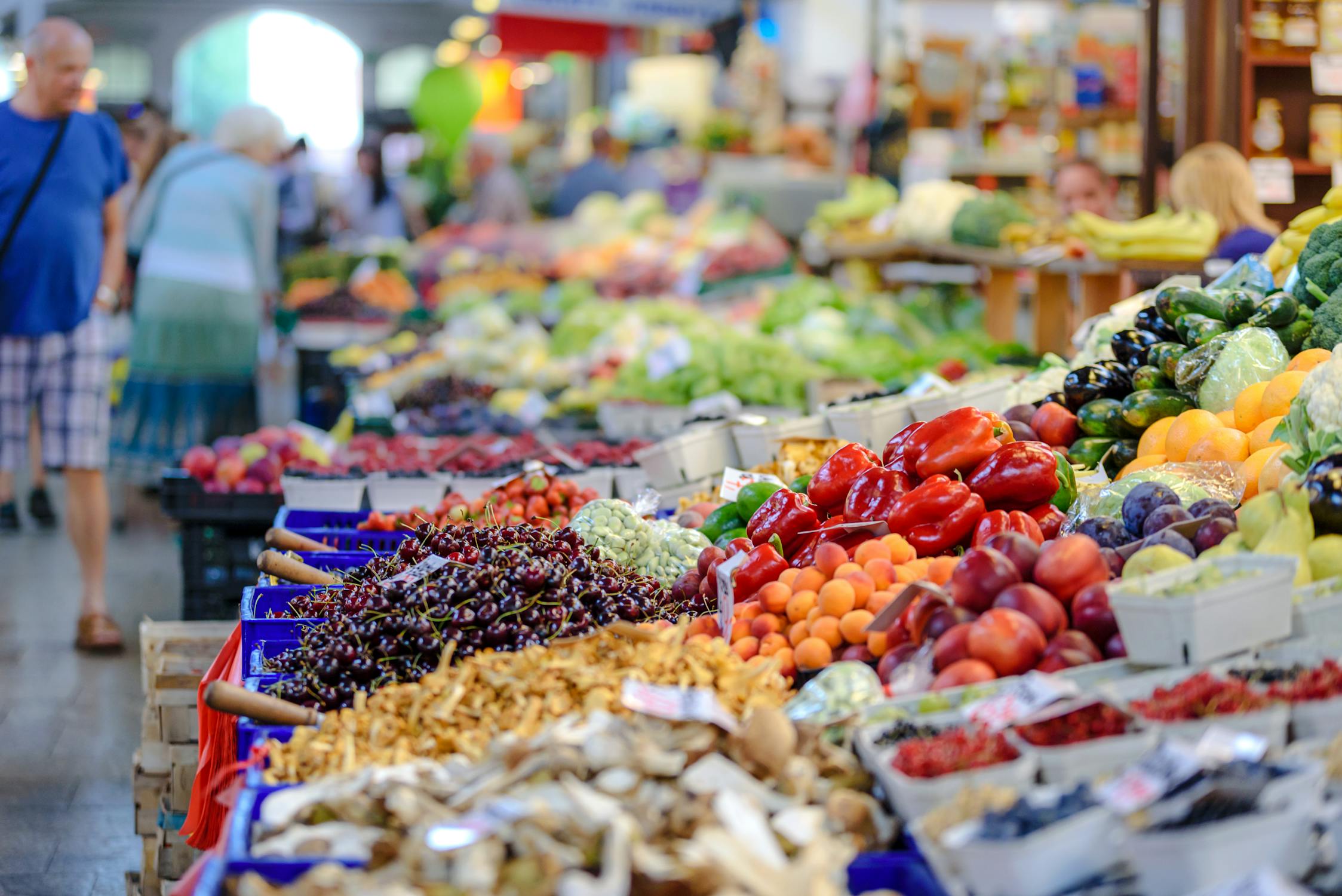 Quels sont les marchés incontournables à visiter à Metz pour découvrir les produits locaux ?